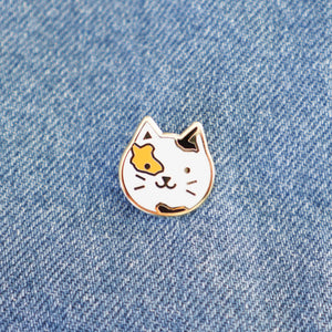 Tortie Kitty Pin