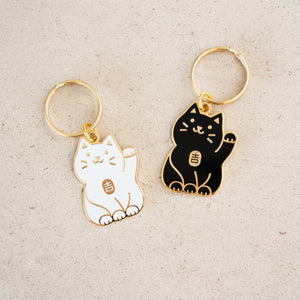 
            
                Load image into Gallery viewer, Lucky Cat Keychain
            
        