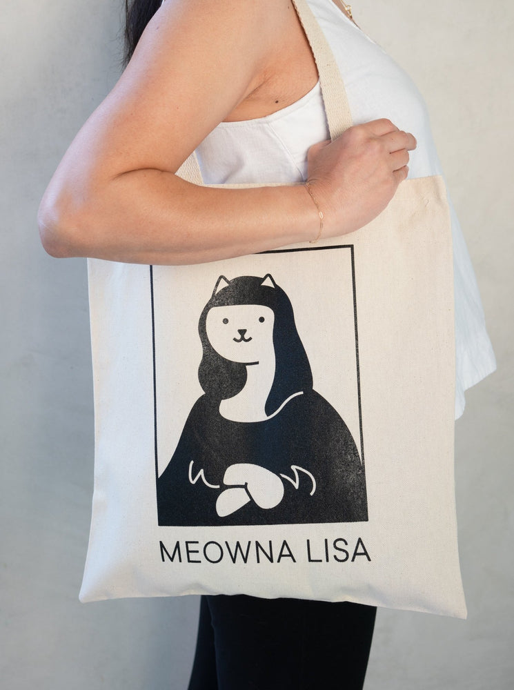 
            
                Load image into Gallery viewer, Meowna Lisa Tote Bag
            
        